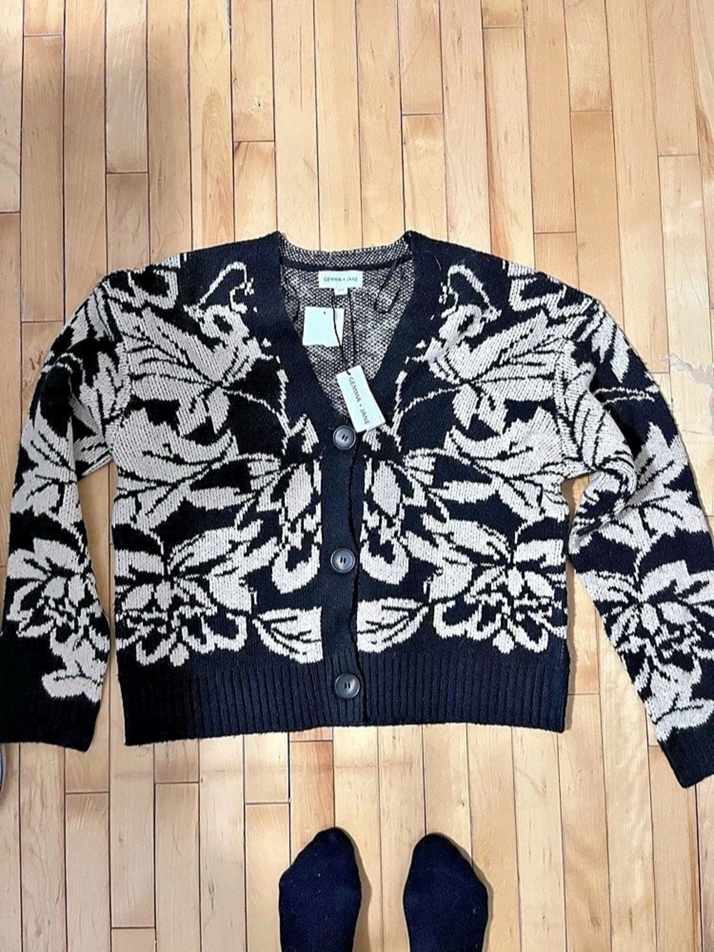 Gamma & Jane Floral Cardigan in Black & White Size Large Like New